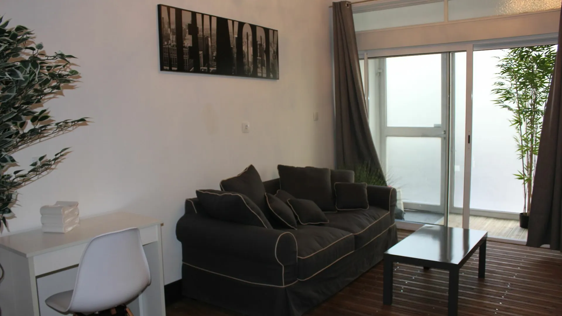 Happyrent Appartement Chapparal Cannes 0*,  Frankreich